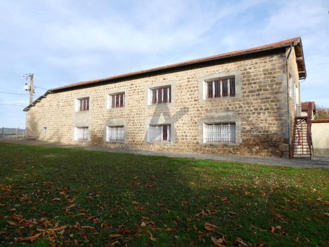 Maison 9 pièces 450 m²
