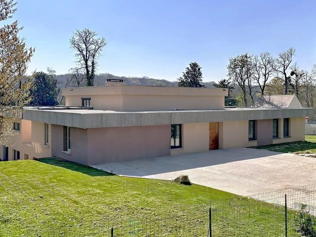 Maison 9 pièces 500 m²