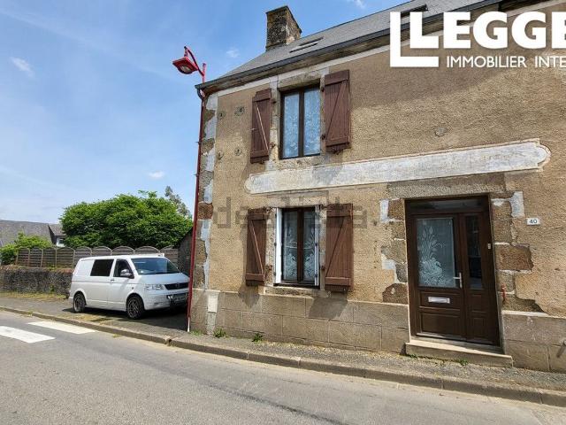 Maison, Couesmes Vaucé