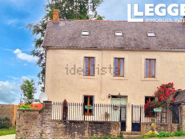 Maison, Couesmes Vaucé