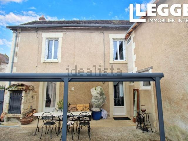 Maison, Coussay les Bois