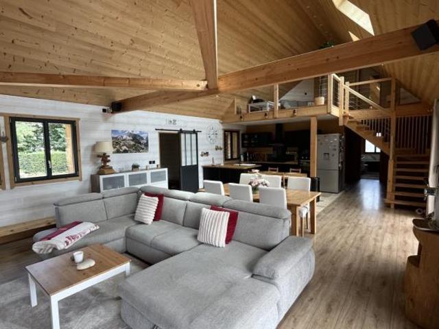Maison coup de coeur en ossature bois de 168 M2 4 chambres Beaux volumes et au calme