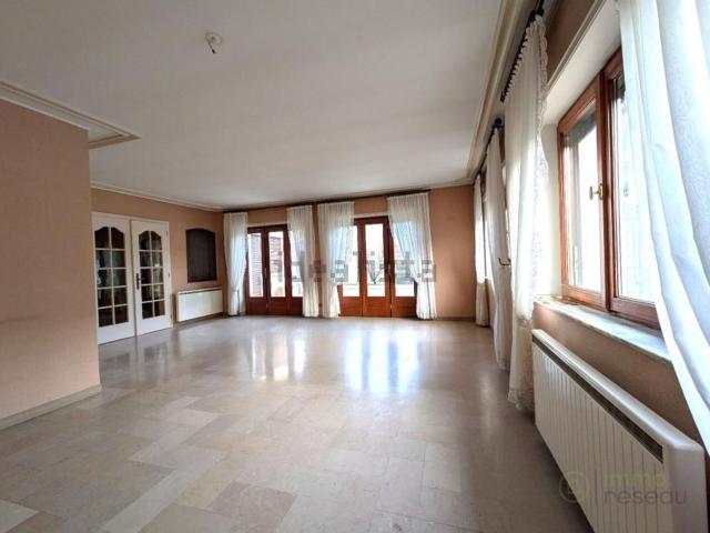 Maison, Courcelles Chaussy