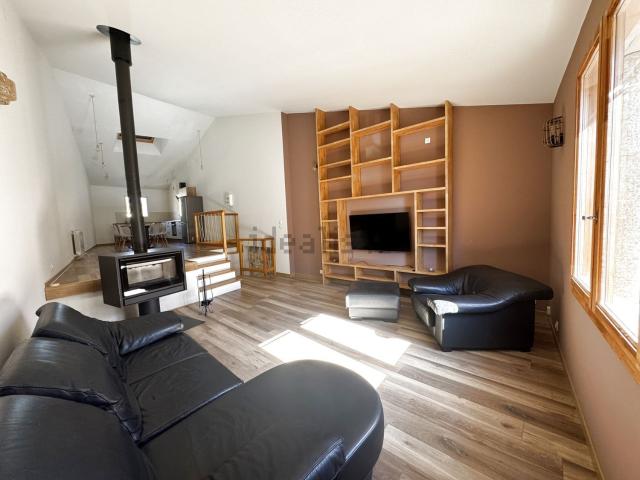 Maison, Coursan