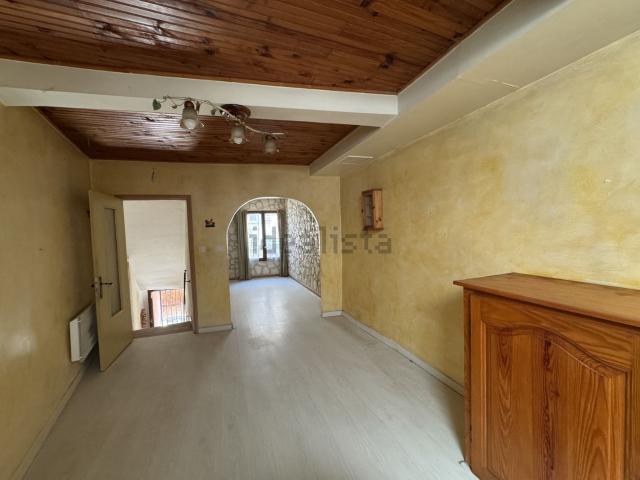Maison, Coursan