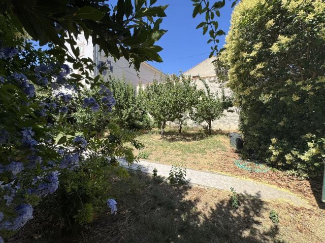 Maison, Coursan