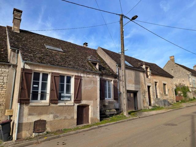 Maison, Courson les Carrières