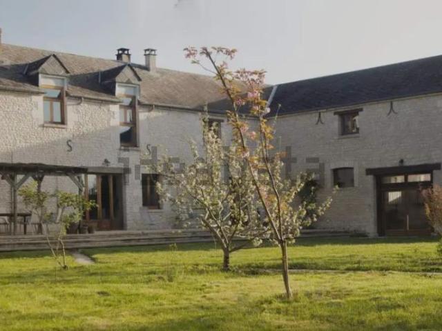 Maison, Courtempierre