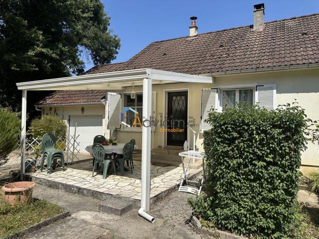 Maison, Courtenay