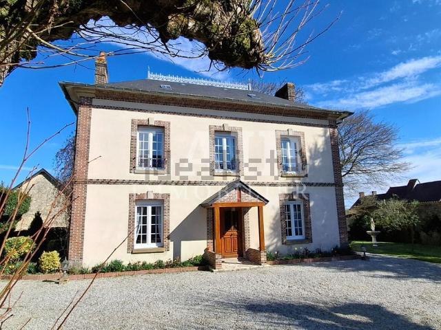 Maison, Courtomer