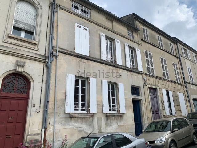Maison, Cognac