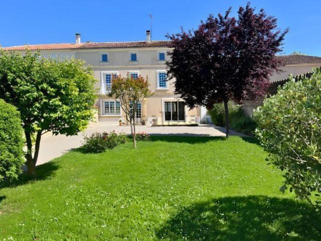 Maison, Cognac