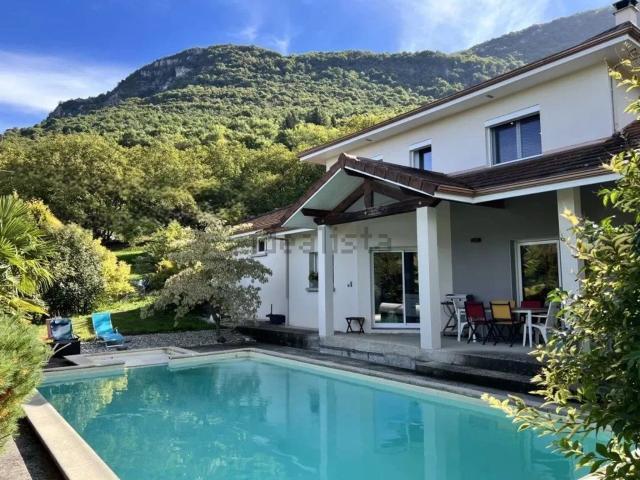 Maison, Cognin les Gorges