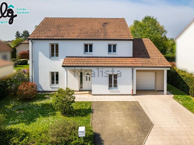 Maison, Coin sur Seille