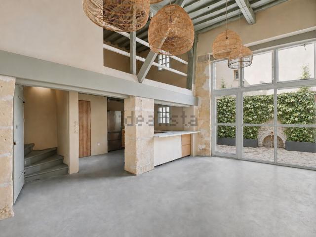 Maison, Colombes