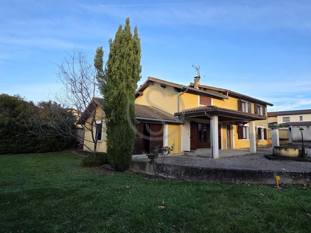 Maison Colombier Saugnieu 5 pièce s 107 m2