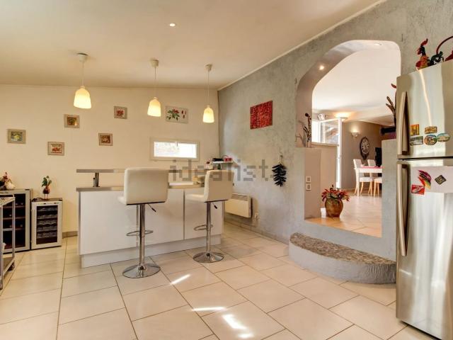 Maison, Collongues