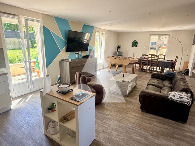 Maison Combles En Barrois 4 pièce s 160 m2 160m² Combles en Barrois