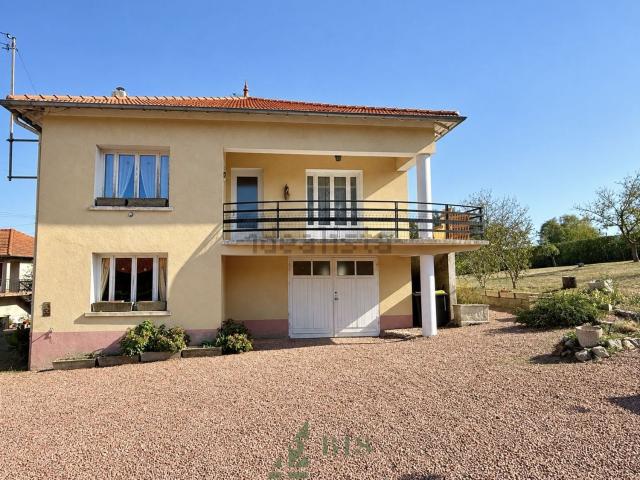 Maison, Commelle Vernay