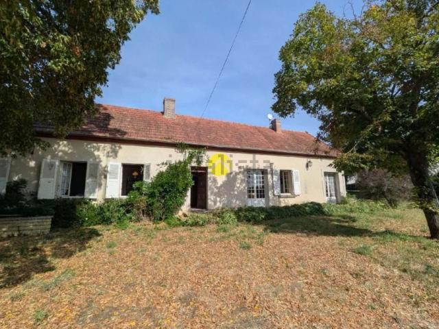 Maison, Commentry
