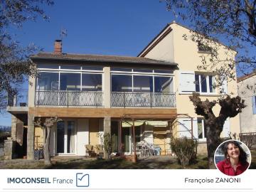 Maison composée de 2 logements, 1653 m2 de terrain