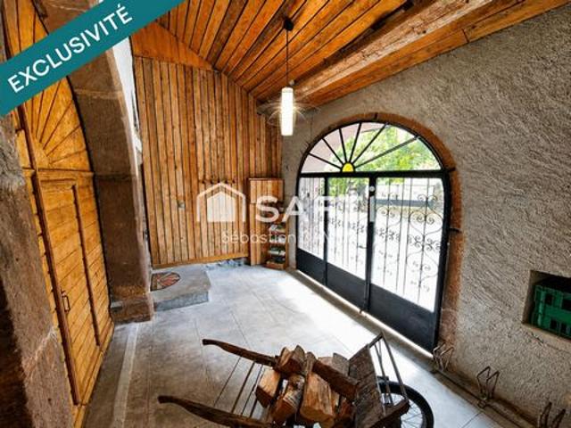 Ferme Comtoise de caractère avec gîte et dépendances