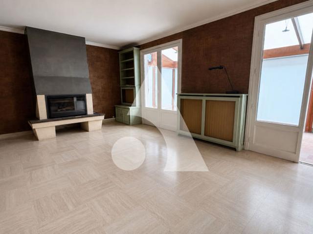 Maison Conches Sur Gondoire 8 pièce s 199 m2