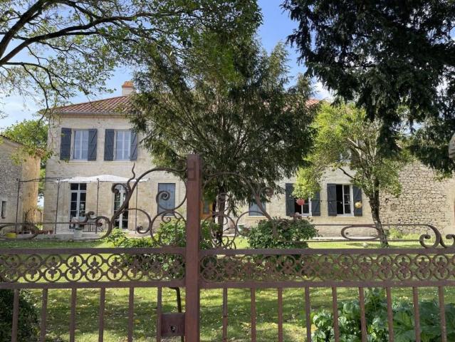 Maison, Condom