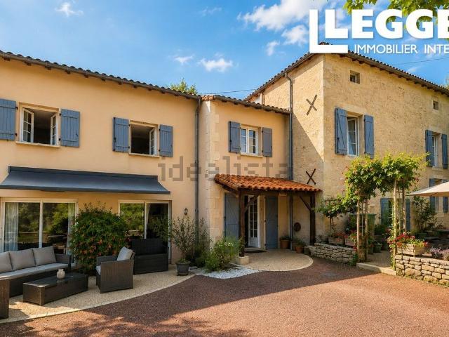 Maison, Condac