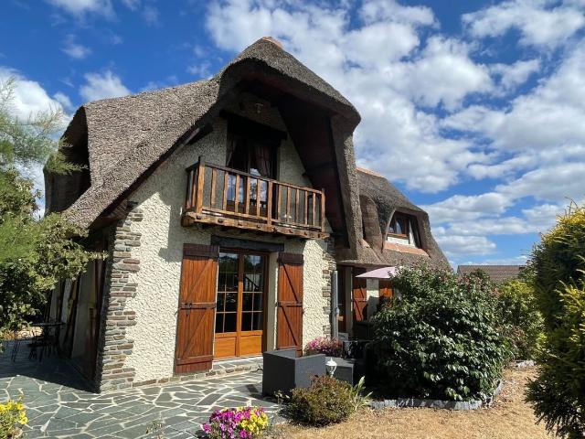 Maison, Condé en Normandie
