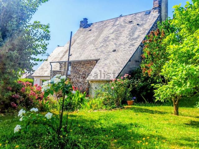 Maison, Condé en Normandie