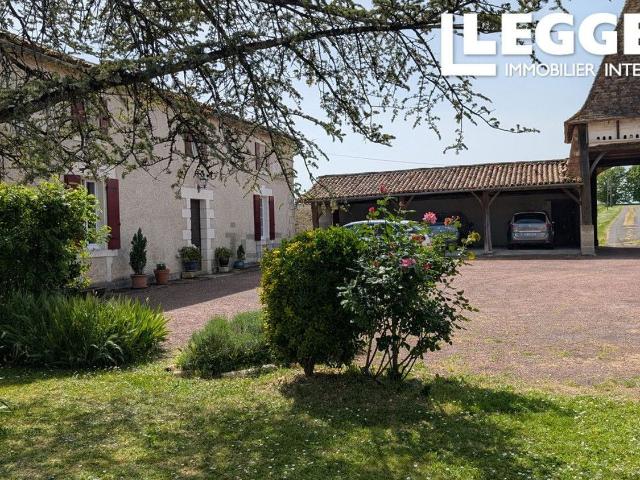 Maison, Condéon
