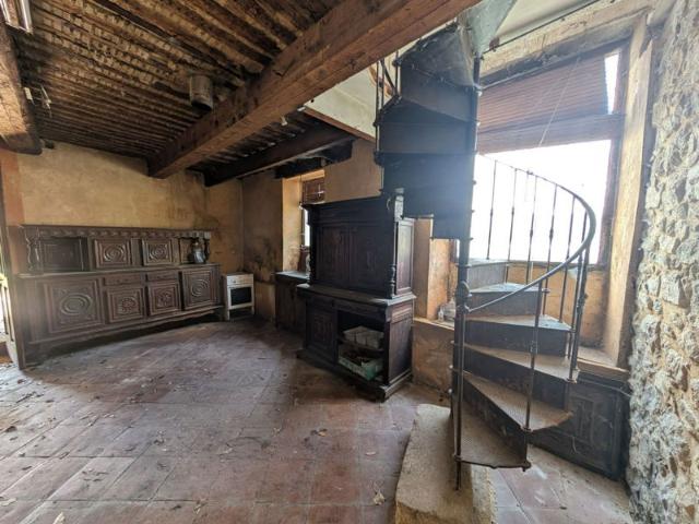 Maison Connaux 13 pièce s 408 m2