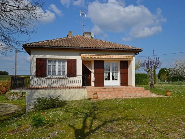Maison construite dans les années 1960 78m² Duras