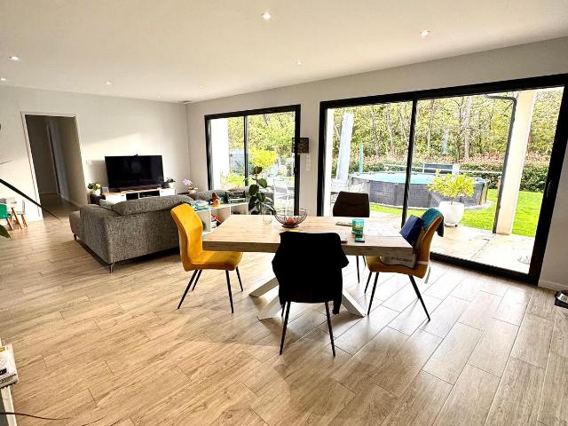 MAISON CONTEMPORAINE