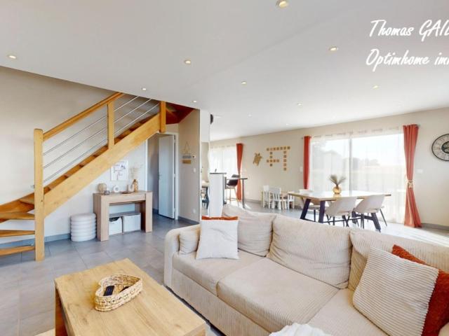 Maison contemporaine 5 chambres 133 m2 hab sur 1200 m2 de terrain