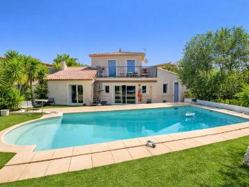 MAISON FAMILIALE 195M2 AVEC ESPACES INDÉPENDANTS PISCINE COURNONSEC 34660