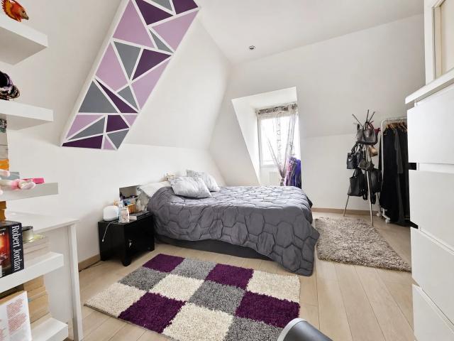 MAISON CONTEMPORAINE 132 m² 10 min RER