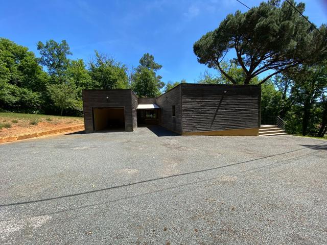 Maison contemporaine 172 m² 172m² Sarlat La Canéda
