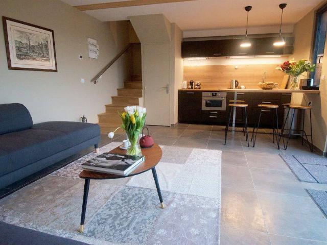 Maison contemporaine 2 pièces meublée