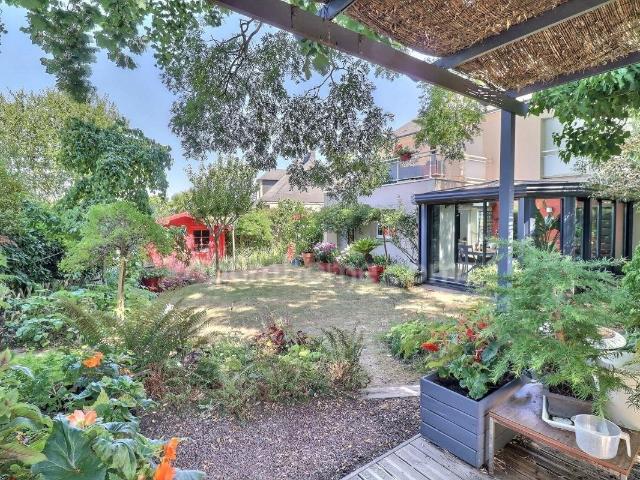 Maison Contemporaine T7 175 m² | Orvault Petit Chantilly 175m² Orvault