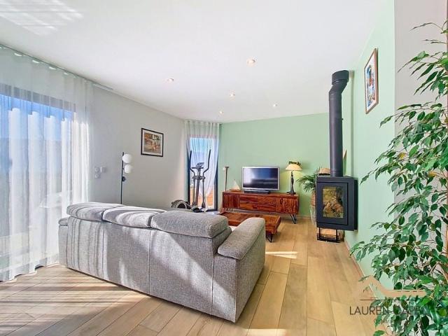 Maison contemporaine très récente de 98m² 98m² Drumettaz Clarafond