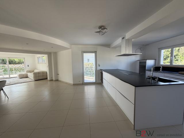 Maison contemporaine à louer, 10 pièces Plobsheim 67115