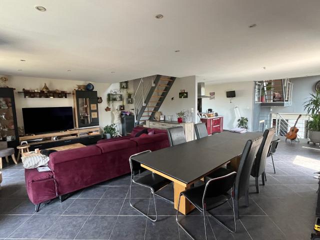 Maison contemporaine à vendre