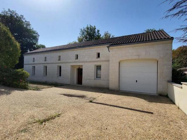 Maison contemporaine atypique 24700 Montpon 8 pièces 161 m2 parcelle 2048 m²