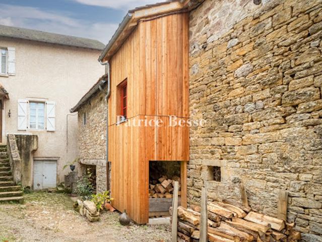 Maison contemporaine avec jardin et terrasse