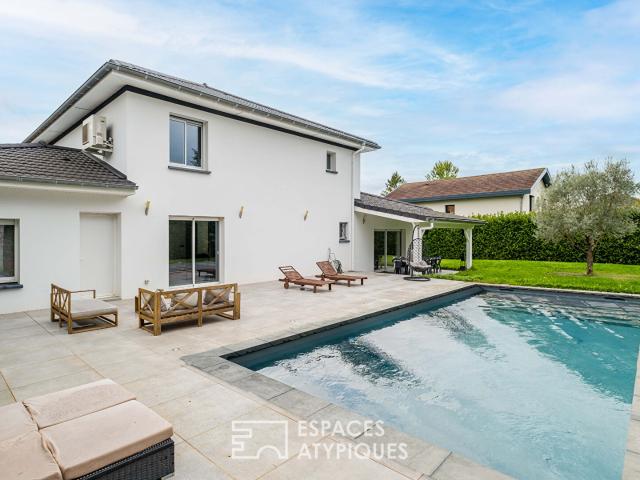 Maison contemporaine avec piscine