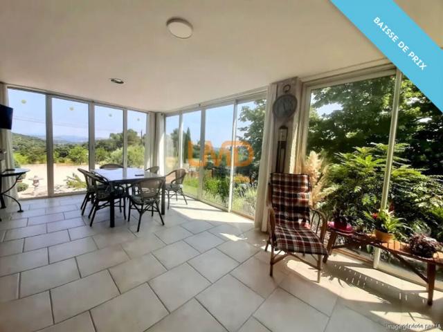 Maison contemporaine avec vue sur la porte des Cévennes