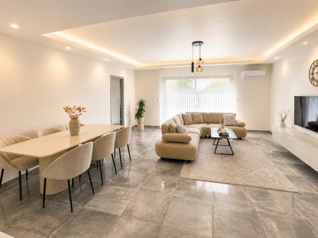 Maison contemporaine dans quartier résidentiel 124m² Roussillon