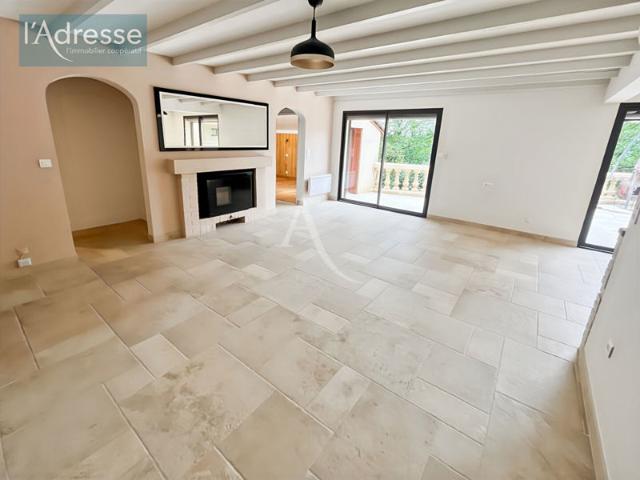 Maison style quercynoise avec garage à Prayssac
